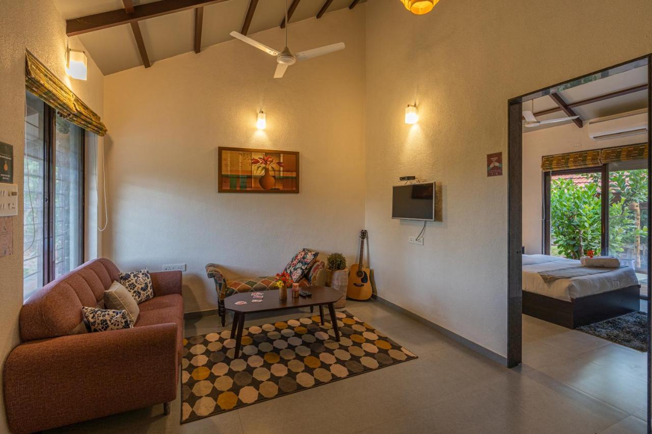 Homestay Zostel Homes Bhor Pune